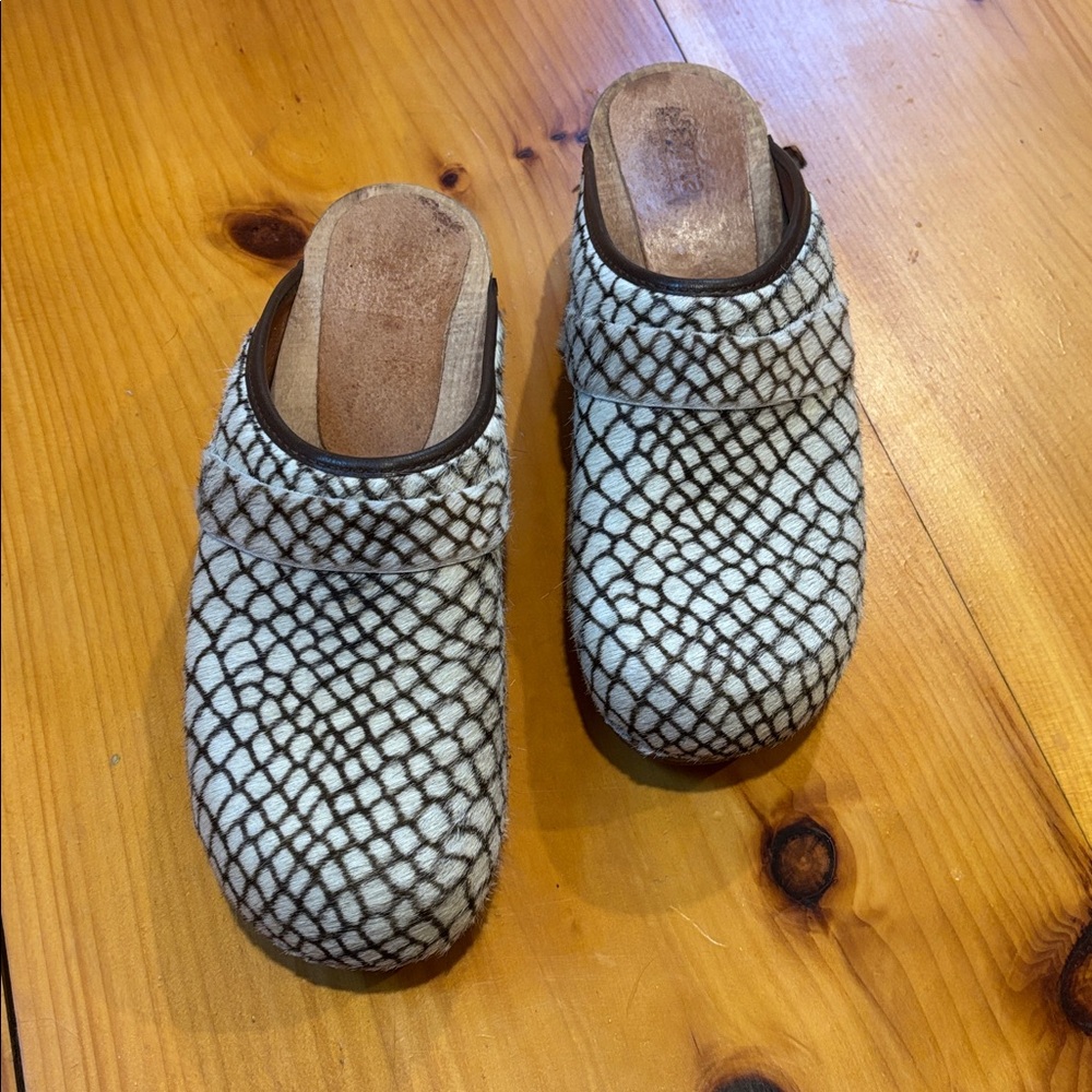 SANITA 42 Snake Print Caroline Clogs Open Heel Printed Wooden Closed Toe